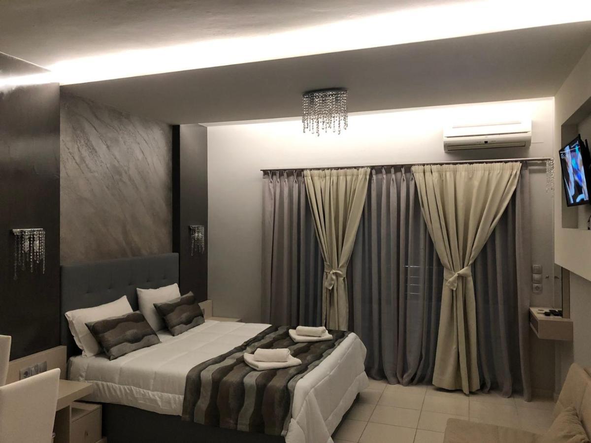 Peristeres Appartments โรดาคิโน ภายนอก รูปภาพ