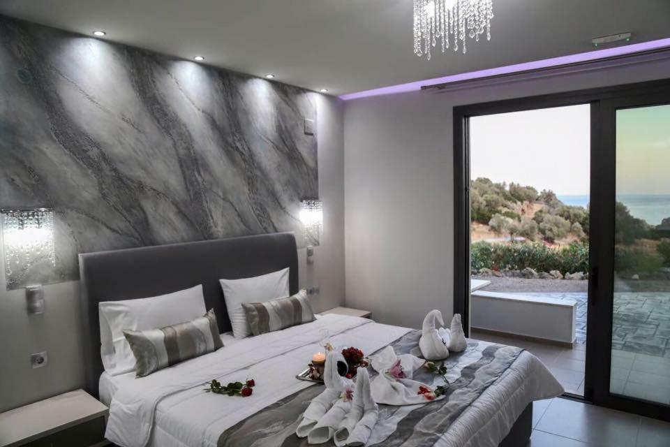 Peristeres Appartments โรดาคิโน ภายนอก รูปภาพ